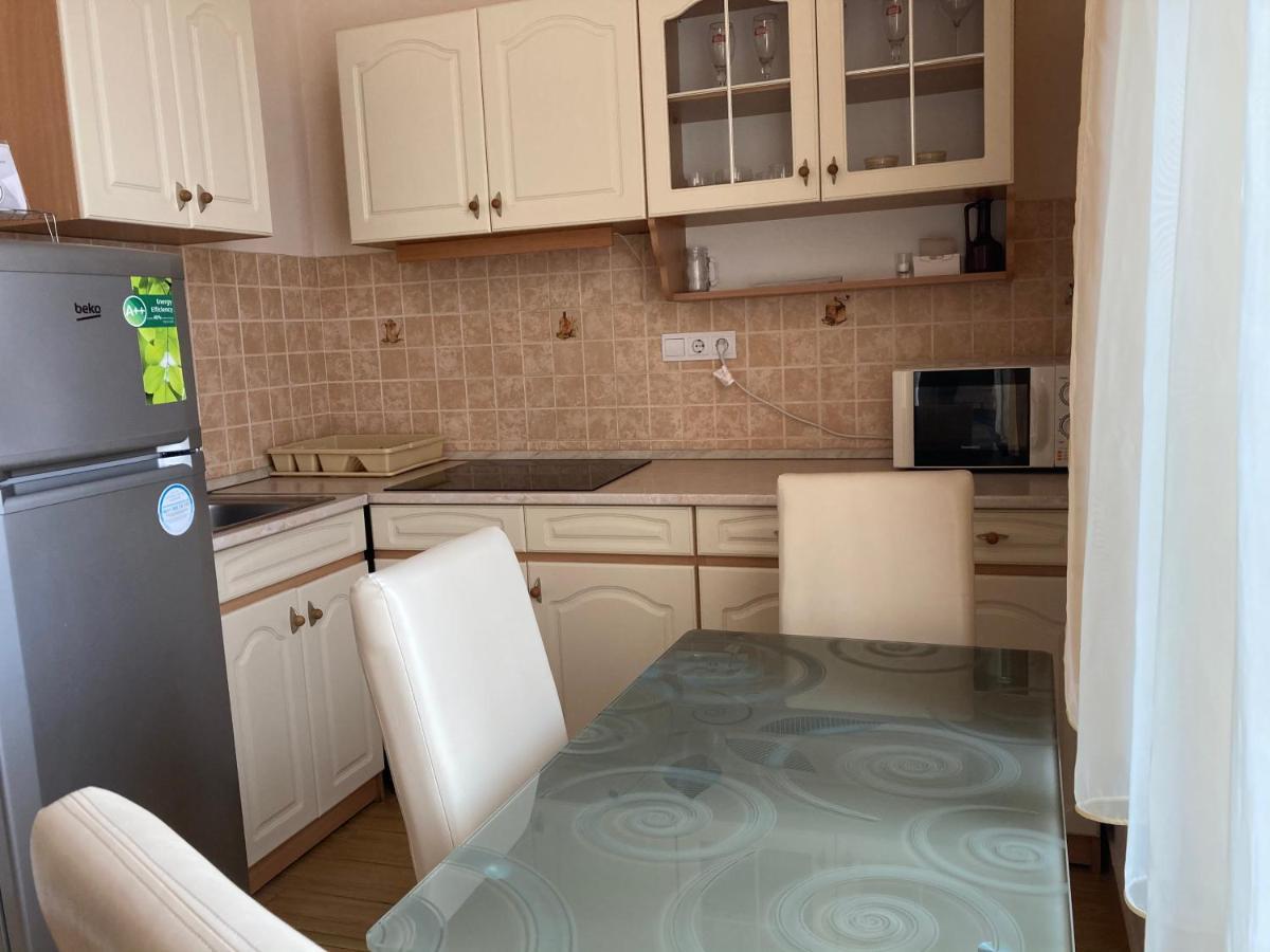 אגר Szechenyi Apartman מראה חיצוני תמונה