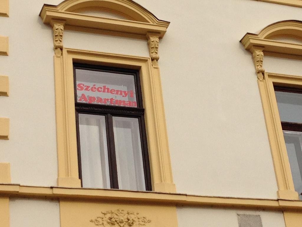 אגר Szechenyi Apartman מראה חיצוני תמונה